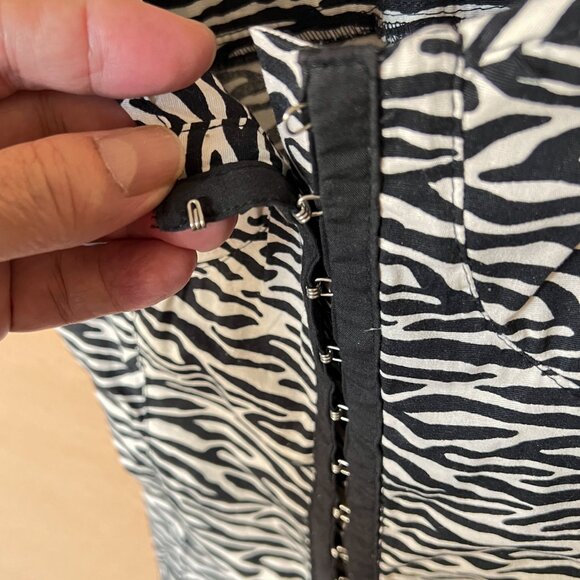 ZARA TRF Animal Print bustier style top BNWT Size Medium. Made in Spain - Picture 4 of 8